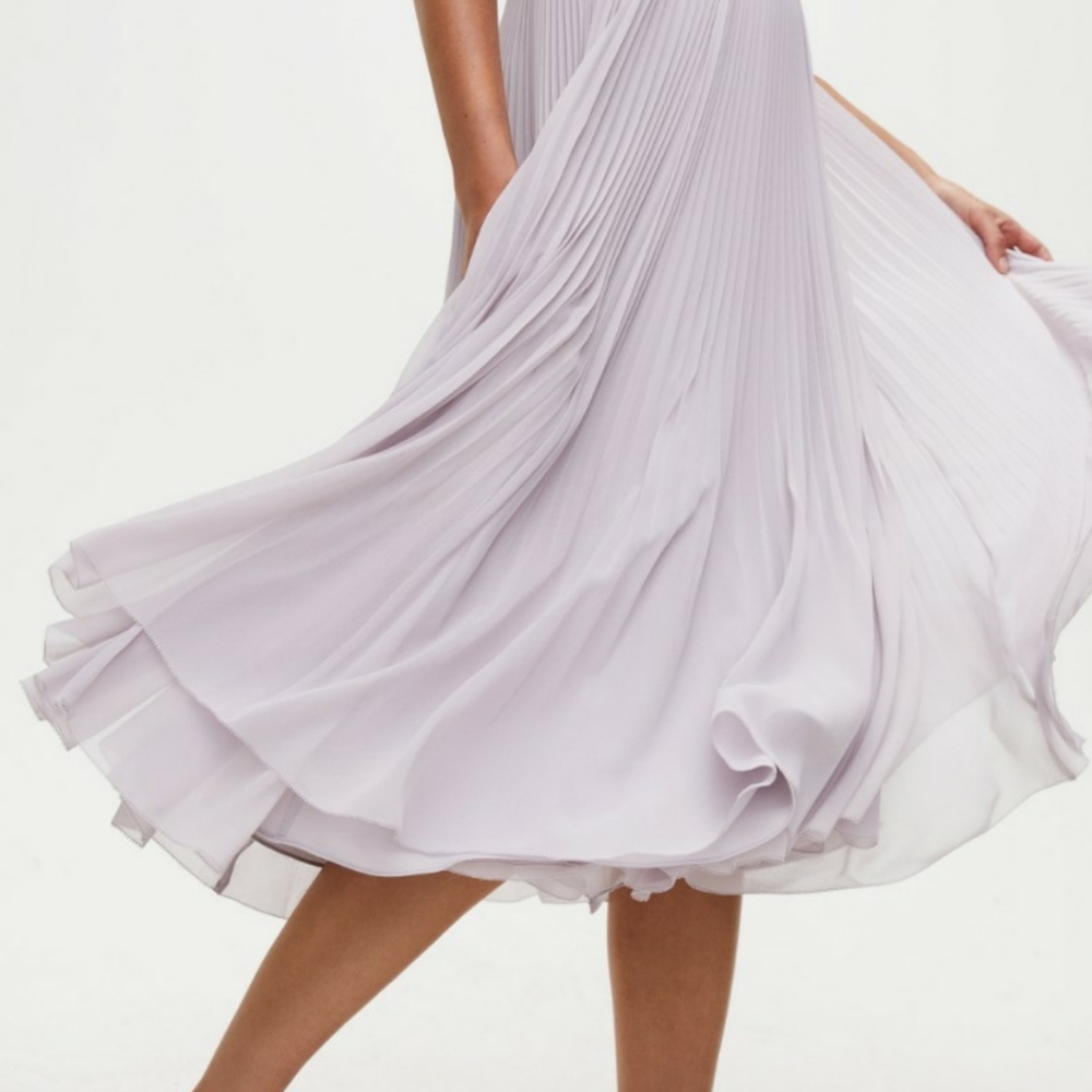 SOLD ๐ HOST PICK ๐ NWOT Aritzia Beaune dress - Picture 5 of 8